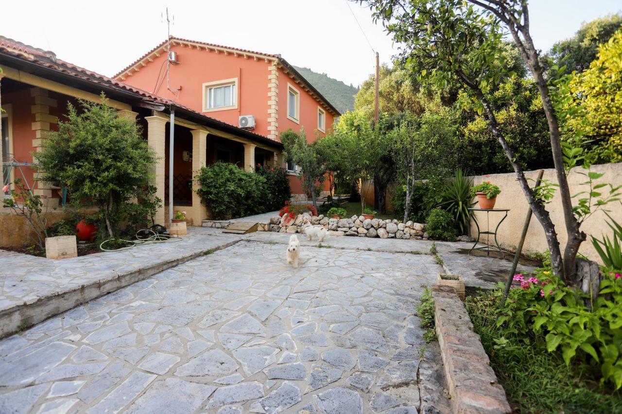 George'S Sweet N' Cozy Maisonette In Ipsos Corfu Εξωτερικό φωτογραφία