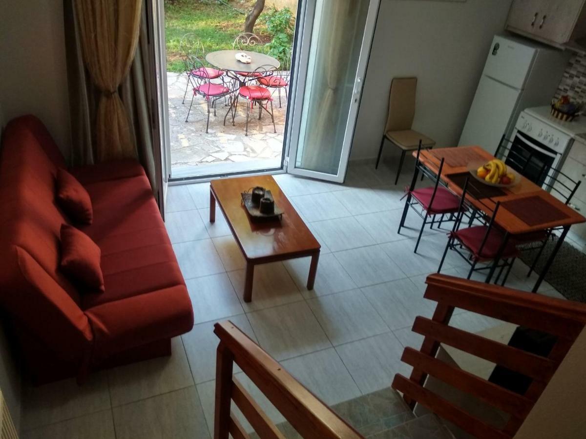 George'S Sweet N' Cozy Maisonette In Ipsos Corfu Εξωτερικό φωτογραφία