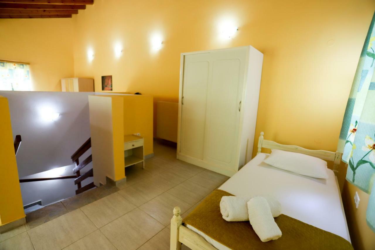 George'S Sweet N' Cozy Maisonette In Ipsos Corfu Εξωτερικό φωτογραφία