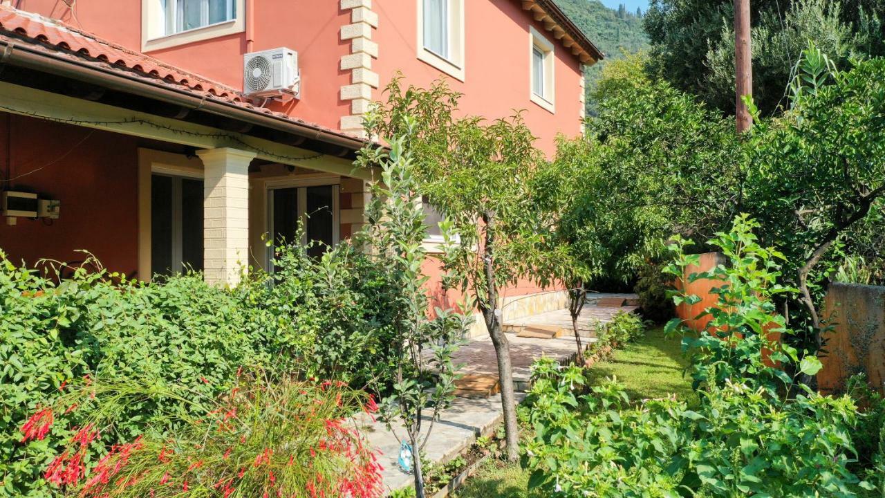 George'S Sweet N' Cozy Maisonette In Ipsos Corfu Εξωτερικό φωτογραφία